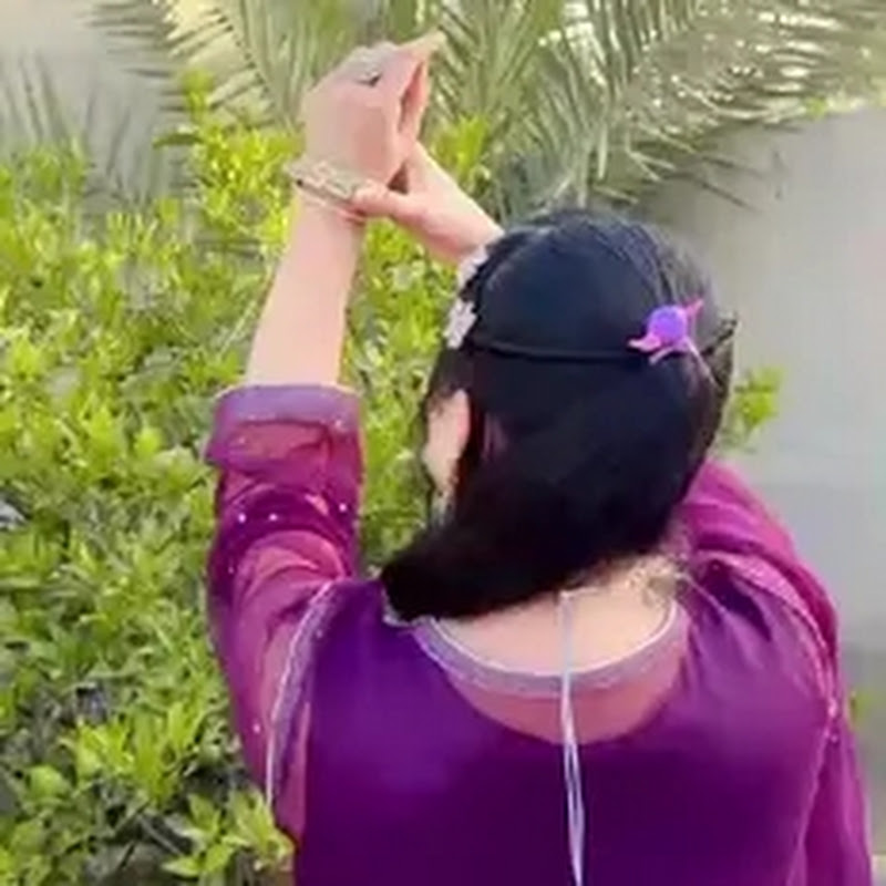 Ayesha khan vlogs