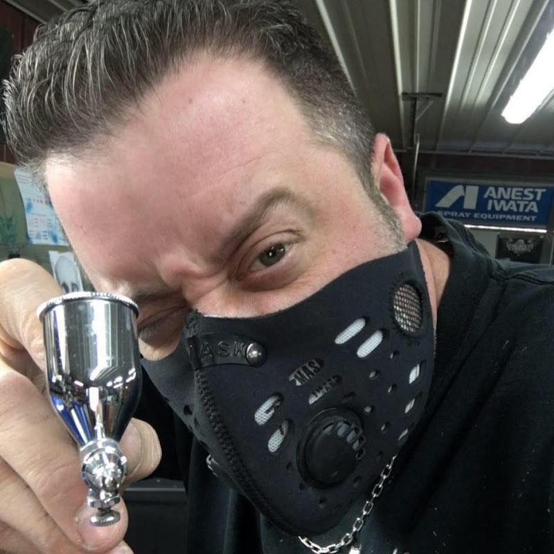 Airbrush Down and Dirty Tricks Logo