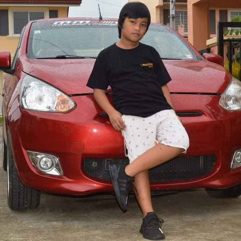 Z's Car Review