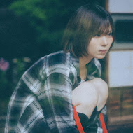 yuna. - Topic