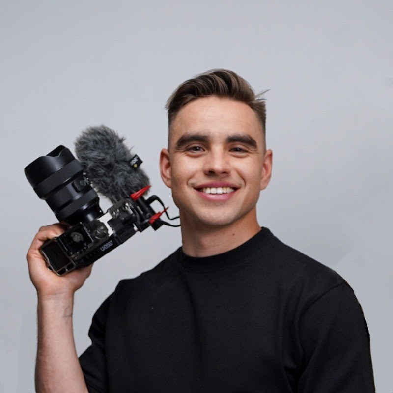 Renat Gabitov - SaaS Video Marketing Logo