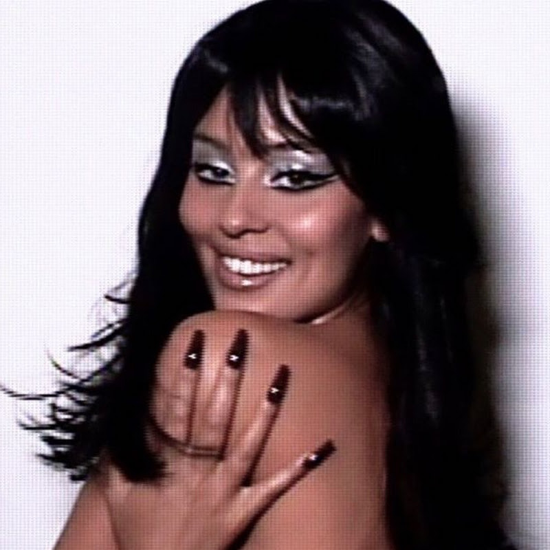 becoming a femme fatale