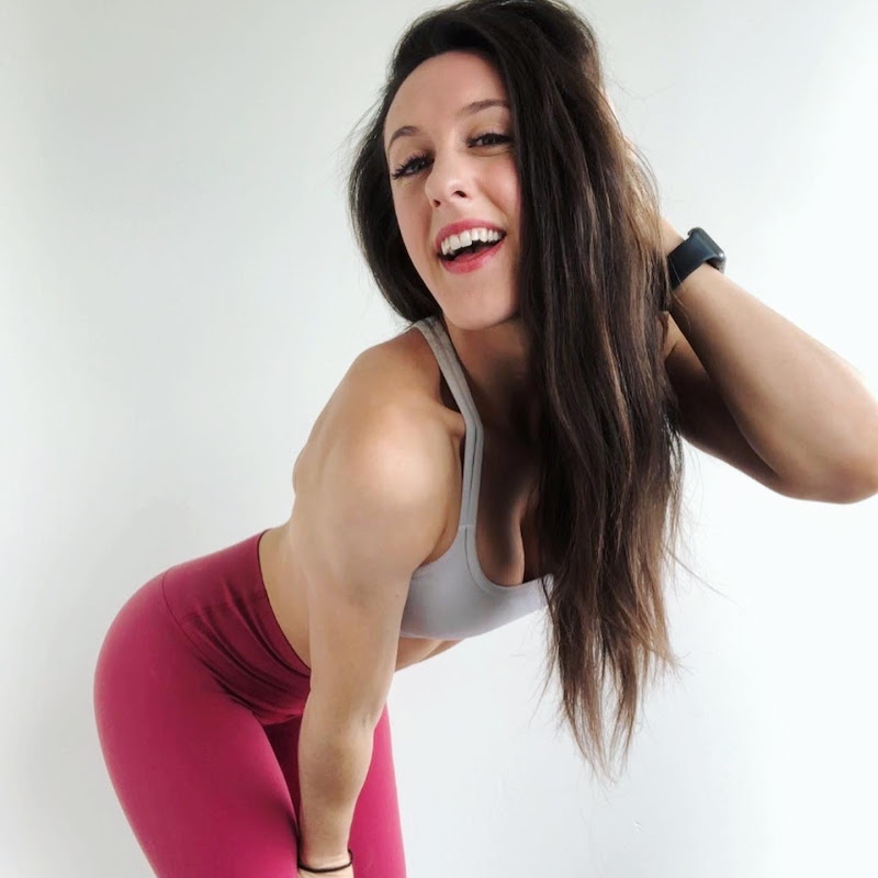 Yogi_Stacie