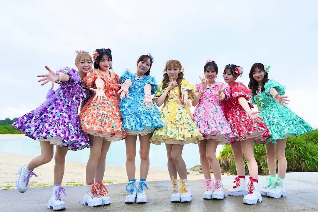 関西梅薔薇組 魔帝那軍歌 極美品 バラライカ 真紅の女帝Ver. 1/7