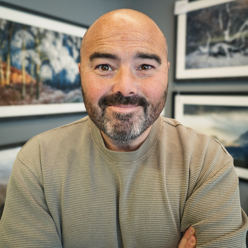 Stuart McGlennon Logo