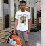 OP1H19eWmBM-channel-avatar-mr_woKer