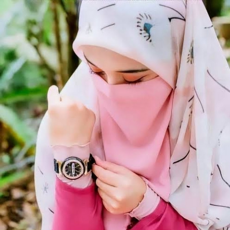 Hire Amna official  — Pets & Animals YouTube creator for sponsorships