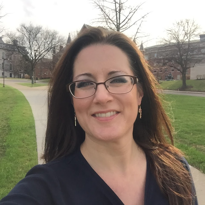 Jeannette's Essence:  Healthy Over 50 icon