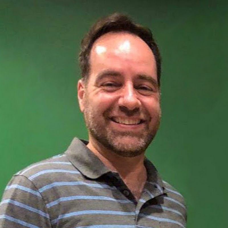 Essential Classical Music by Gil Zilkha