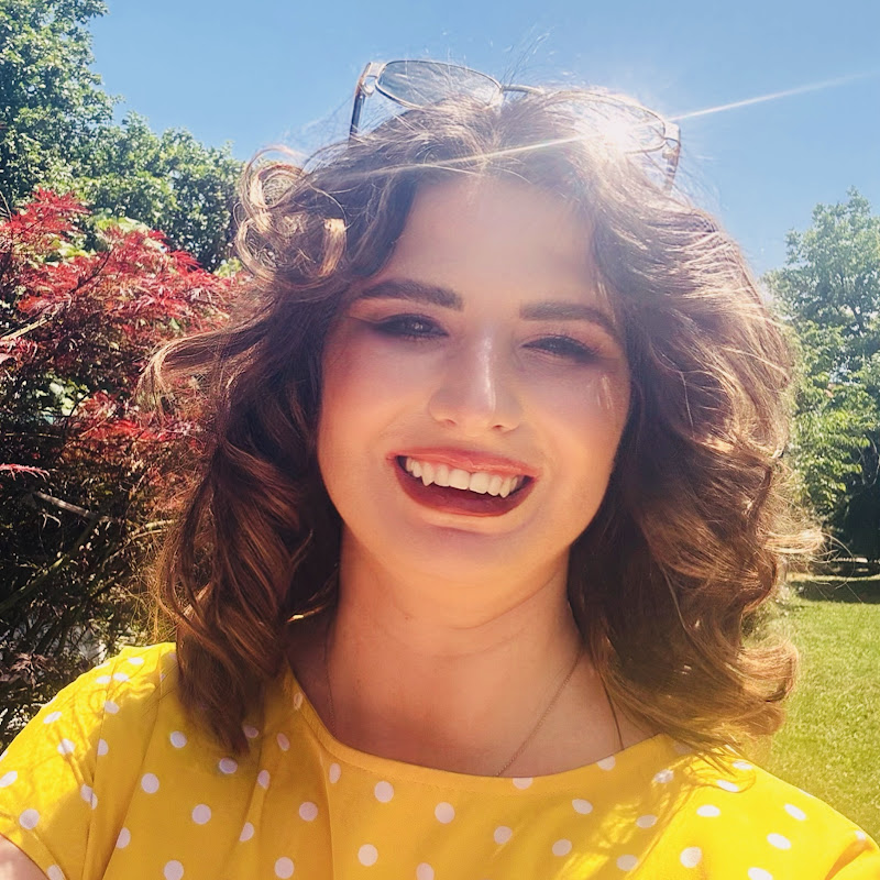 Hire Ioana Adelina — Beauty & Fashion YouTube creator for sponsorships
