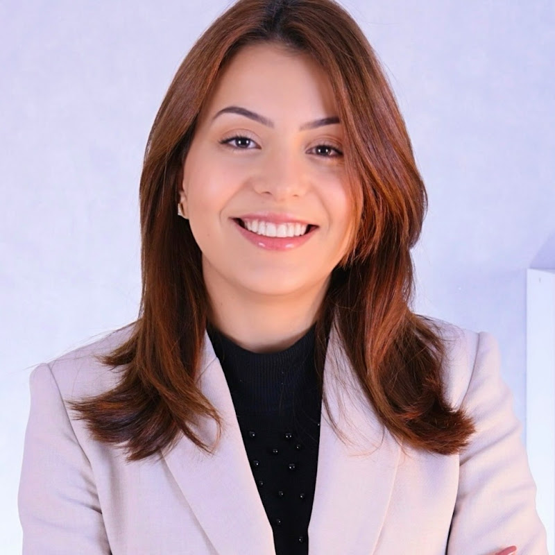 Jovens na Bolsa | Caroline Francisco 