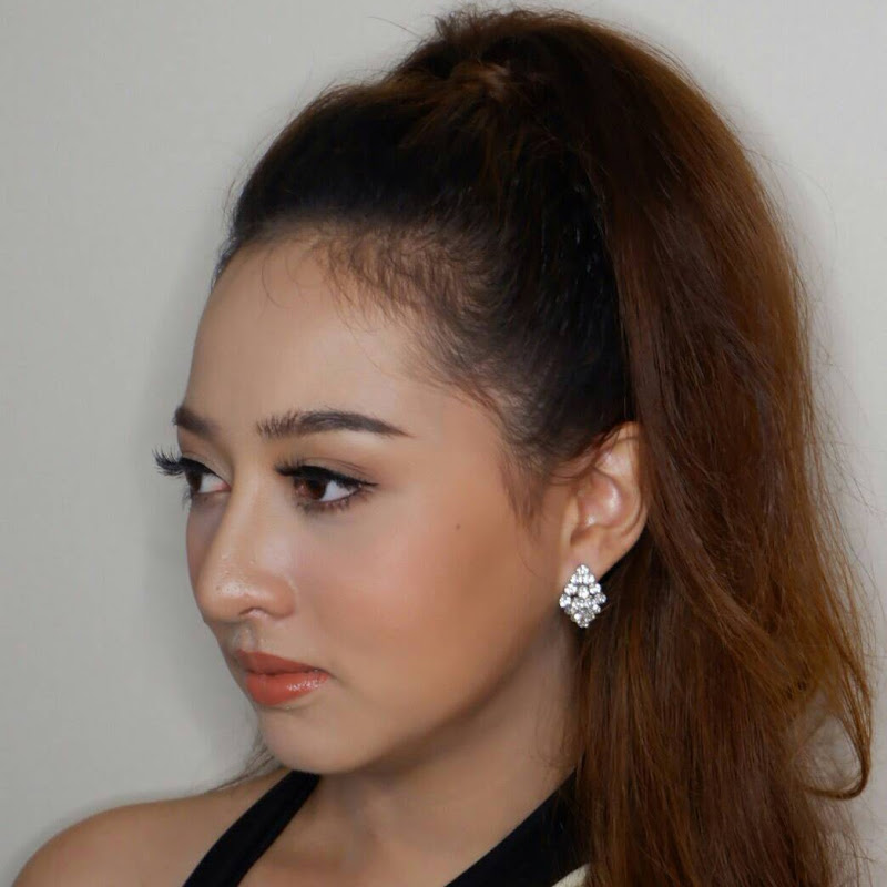 หงส์ฟ้า Channel