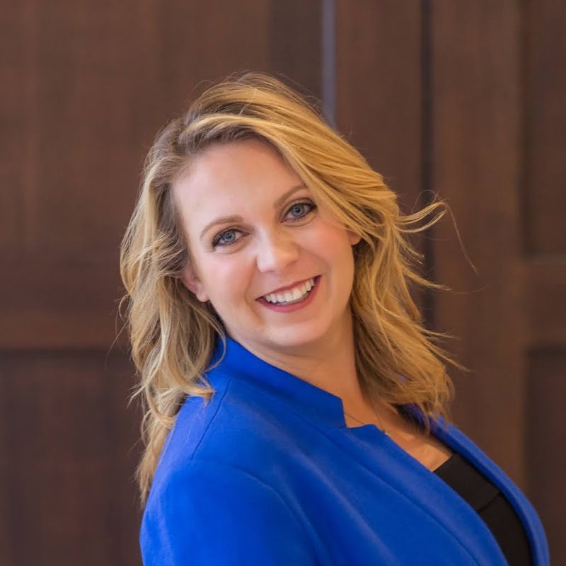 Stephanie Wells I Real Estate