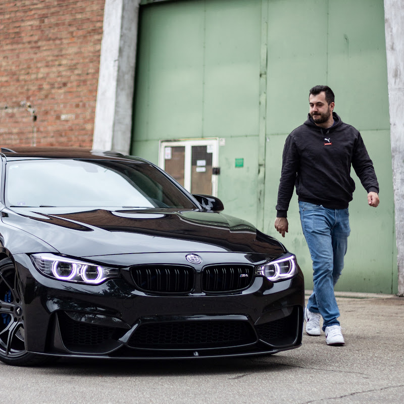 Dragon Garage