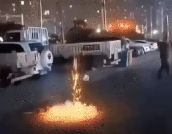 rfVepc-NY_A9FbPByCLX0MQ7xWZuiVtudxWnhJvC