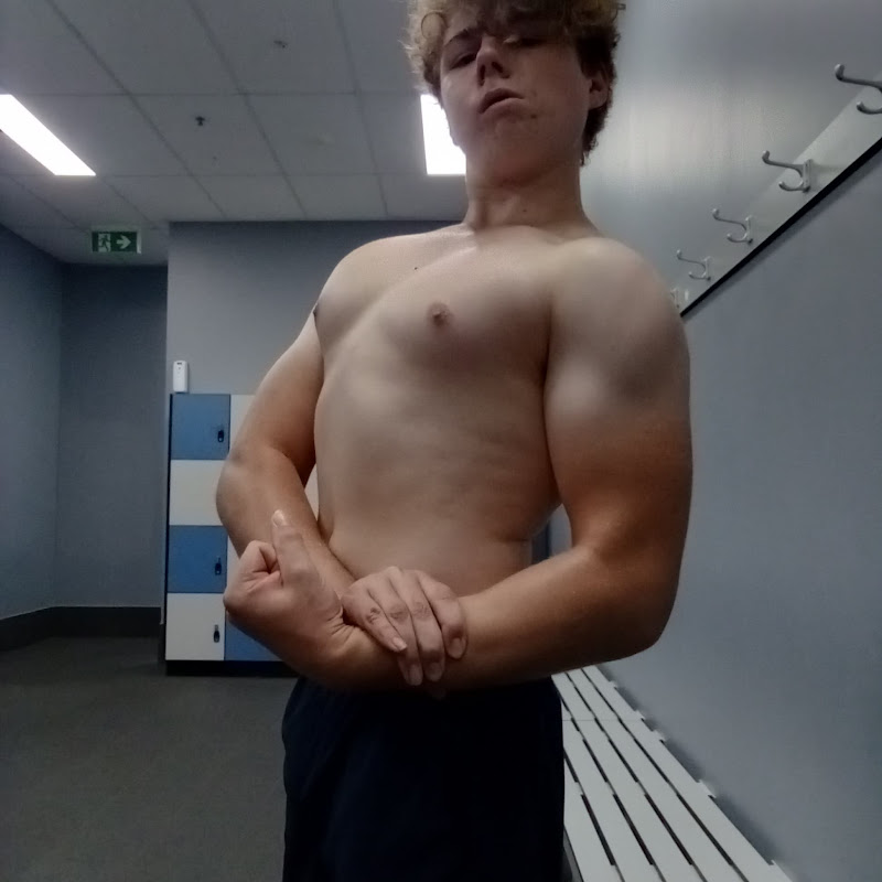 Totally Bench Obsessed