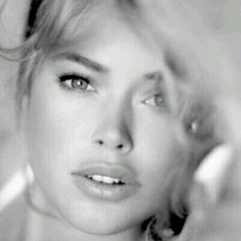     Maha alkhamshi  أكاديمية التحرر العربي 💫