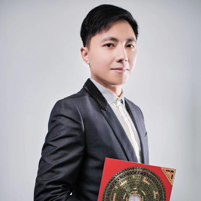 靈神空間之森寶師父 Logo