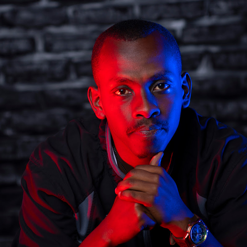 IRADUKUNDA Tha Cross