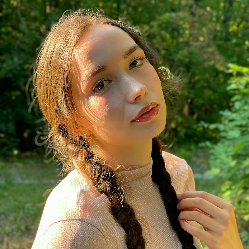 DENIKA MALIK