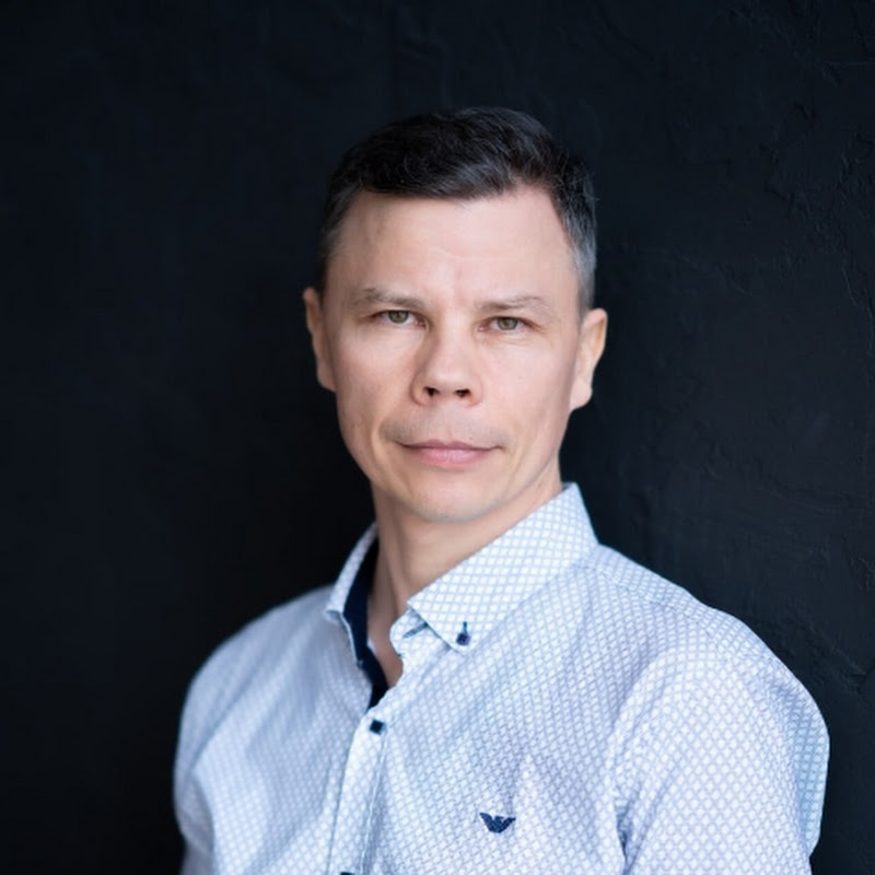 Алексей В. Власов Поэзия мысли Logo