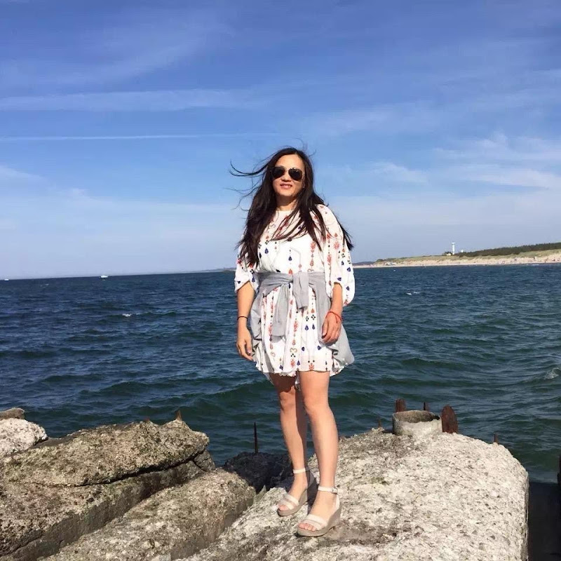 中国顶级电商主持人董宇辉完整直播回放 Logo