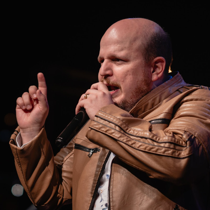 Pastor Alejandro Arias
