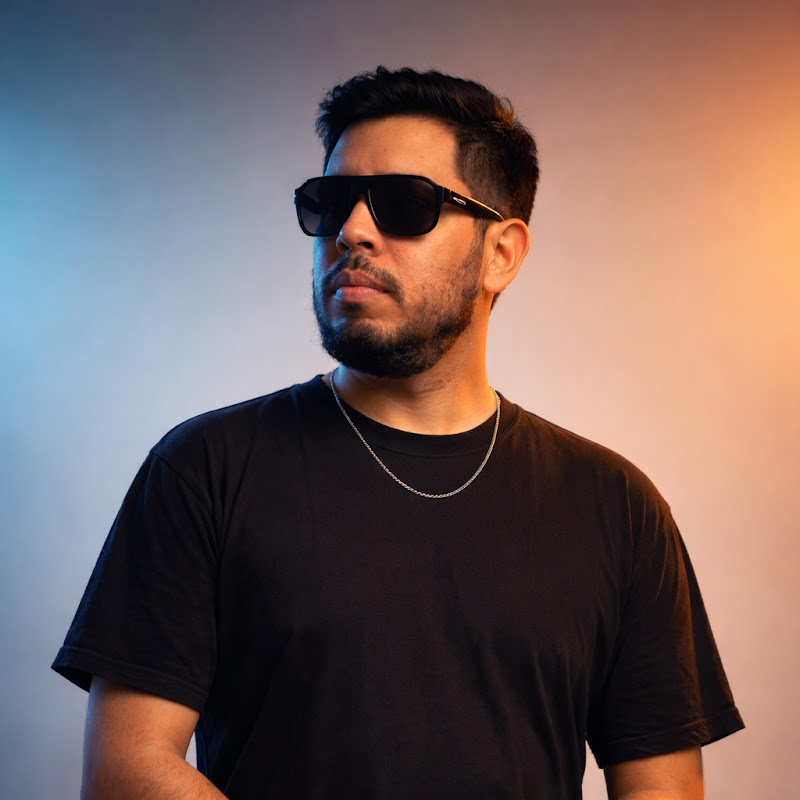 DJ Oscar Eduardo