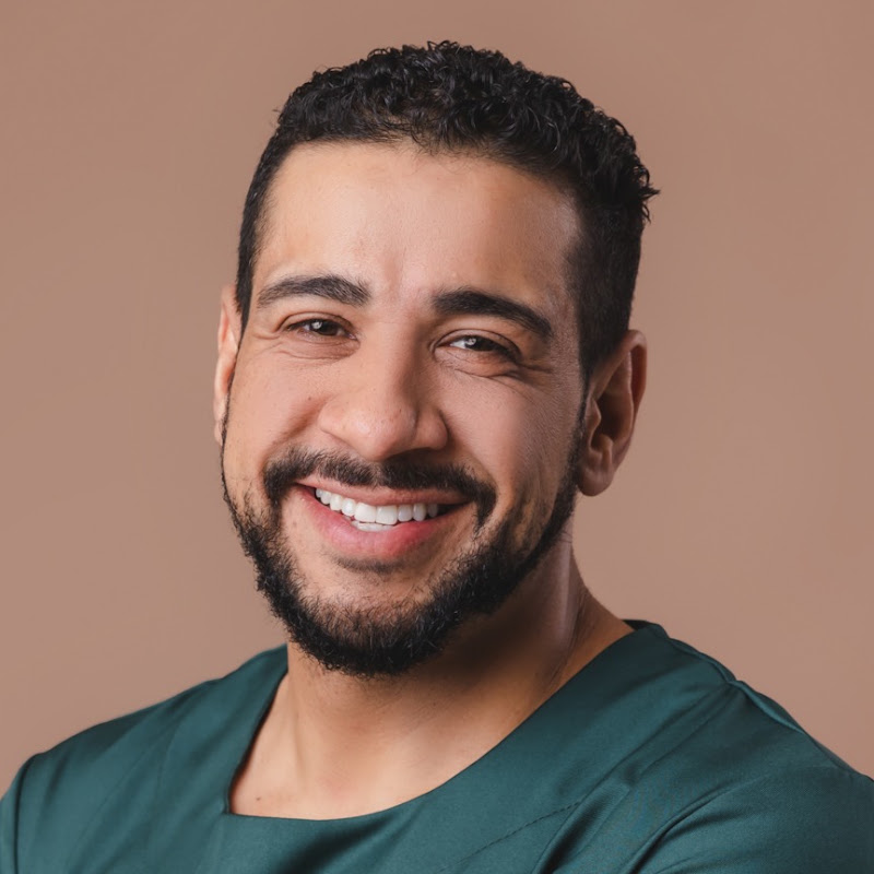 Veterinário Alex de Alcântara