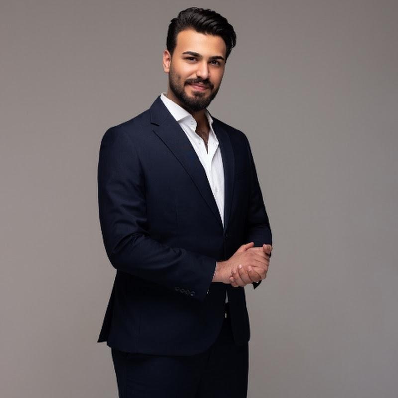 ألاستــــاذ حســـن فلاح