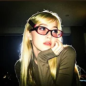 BLINKYROSIE