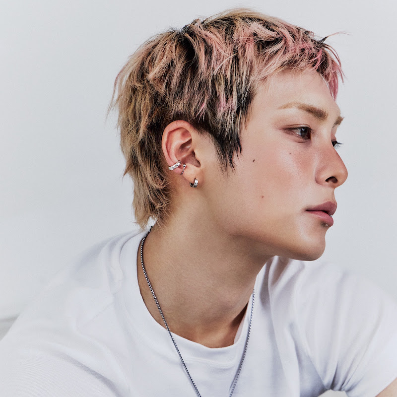 Official JUNHEE