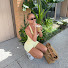 IECxf1Sqw3E-channel-avatar-ALLIE AUTON