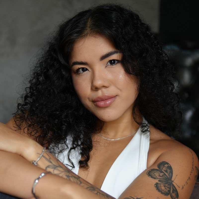 Ana Beatriz Ho