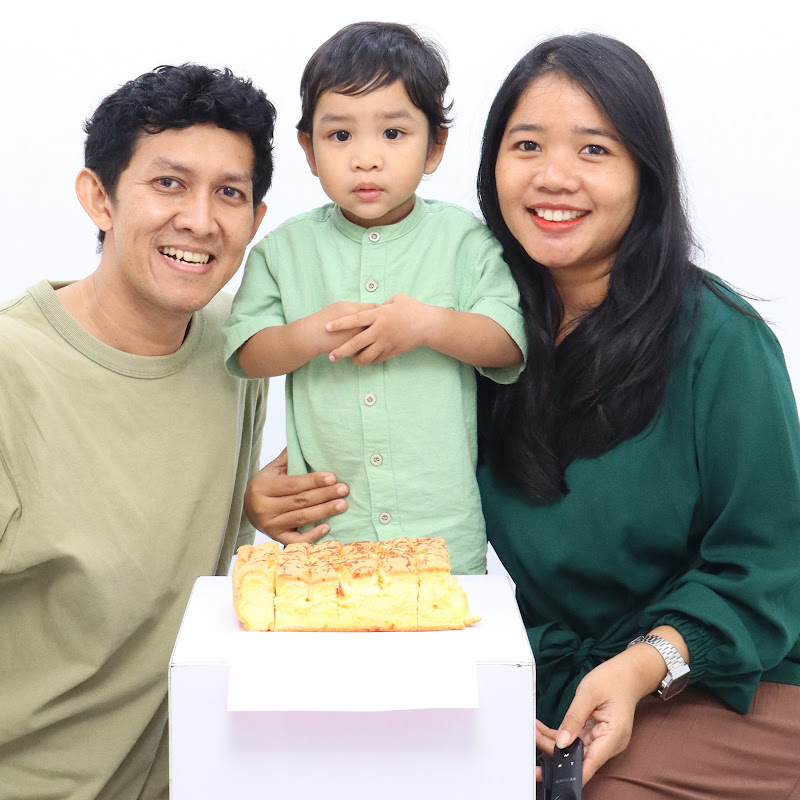Behuku Family