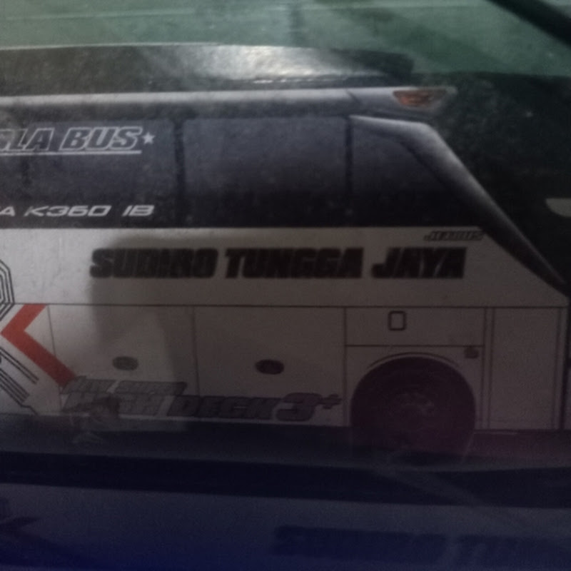 Fauzi Haholongi AU 298