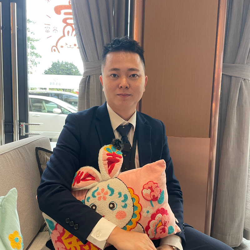 灣區朋友仔阿庭 Logo