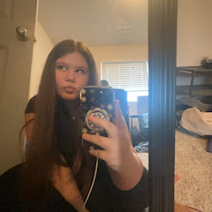 Channel thumbnail for SnowyChqr🫶🏻