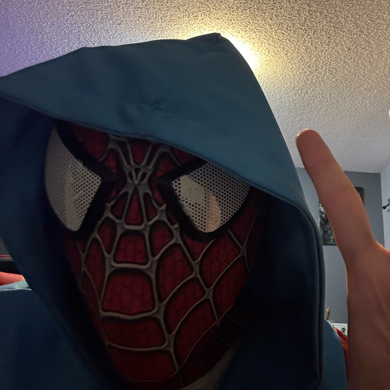 Reviews de figuras de Geovani 2000