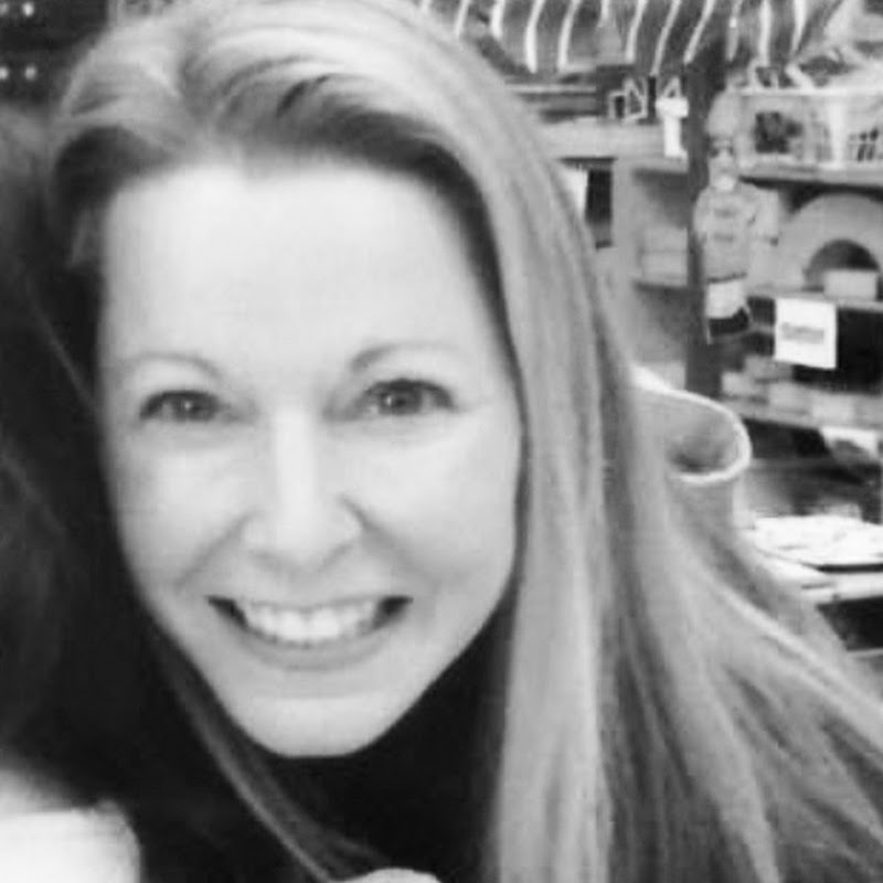 Stacey Elias  RN BSN Foodie