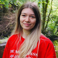 The Nott'm Lass - Travel Inspiration  net worth