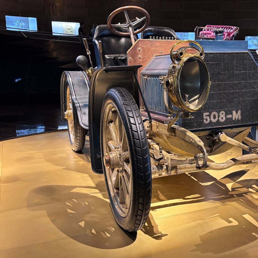 ⭐︎LAMY⭐︎Mercedes Benz Museum A few more gems from the Mercedes-Benz Museum in Stuttgart that