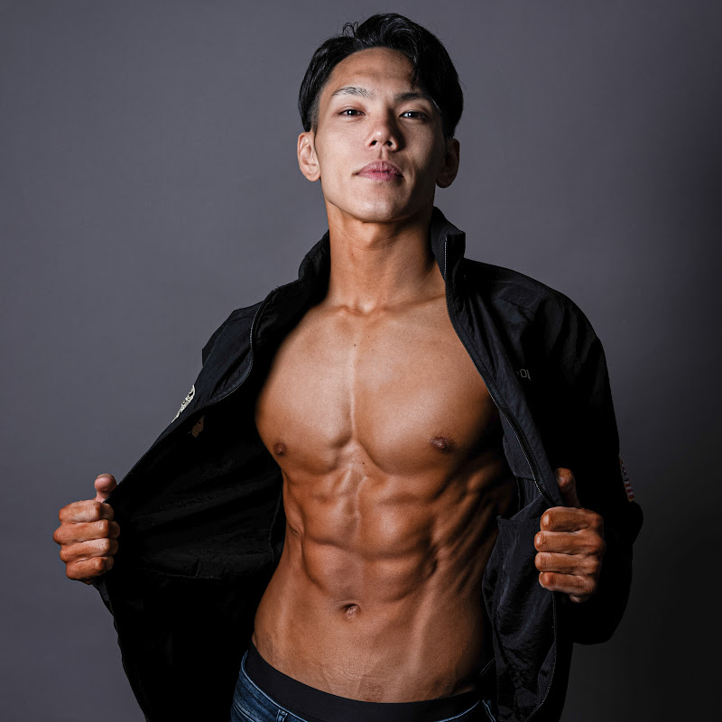 細マッチョ KOKI