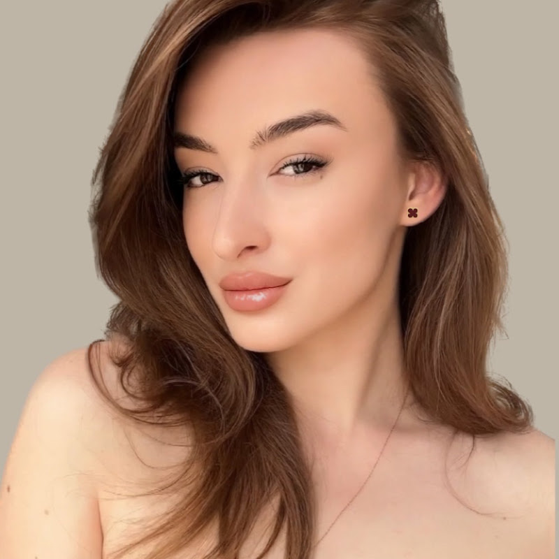 Анастасия —про те самые lip combo,которые ищут все