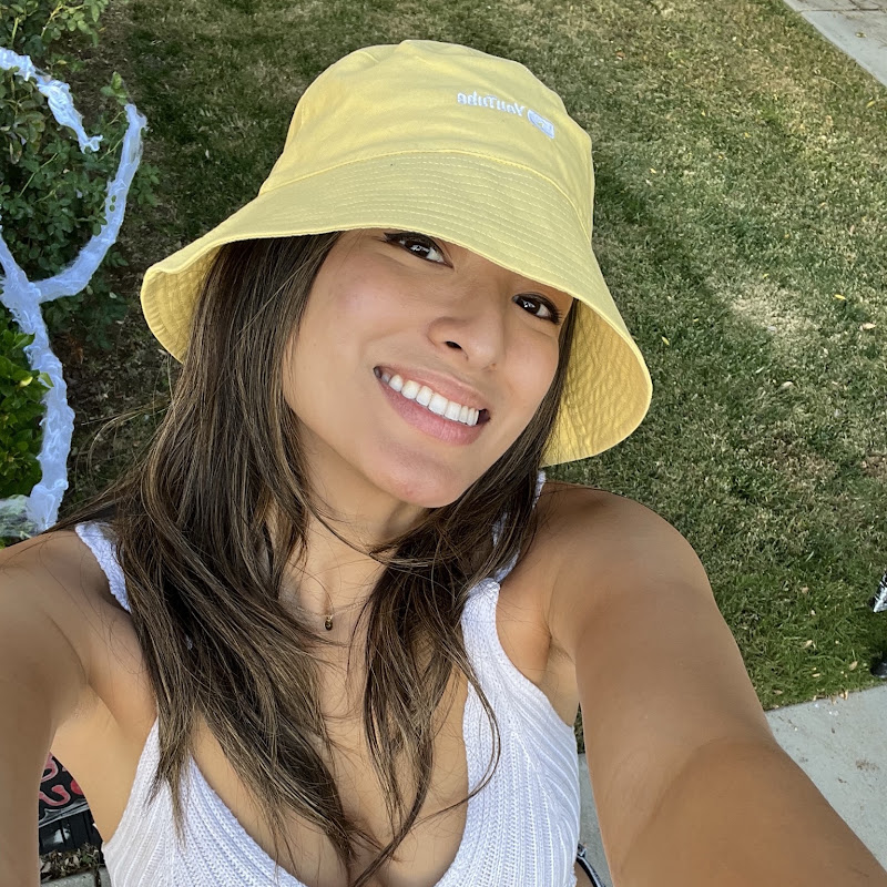 Crystal Mae