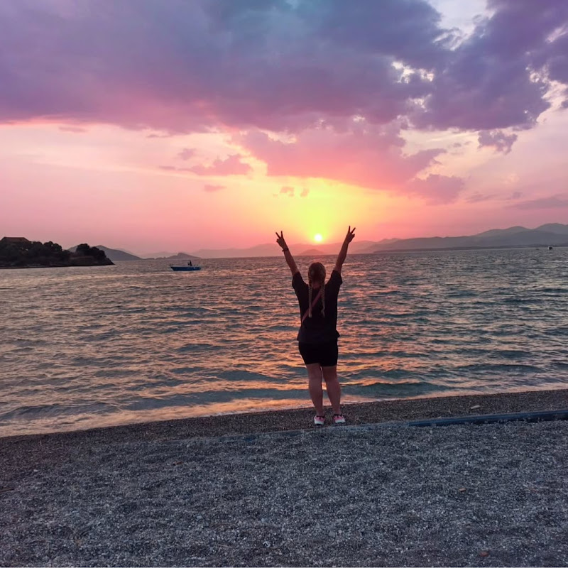 The Pink Lady Travels channel avatar