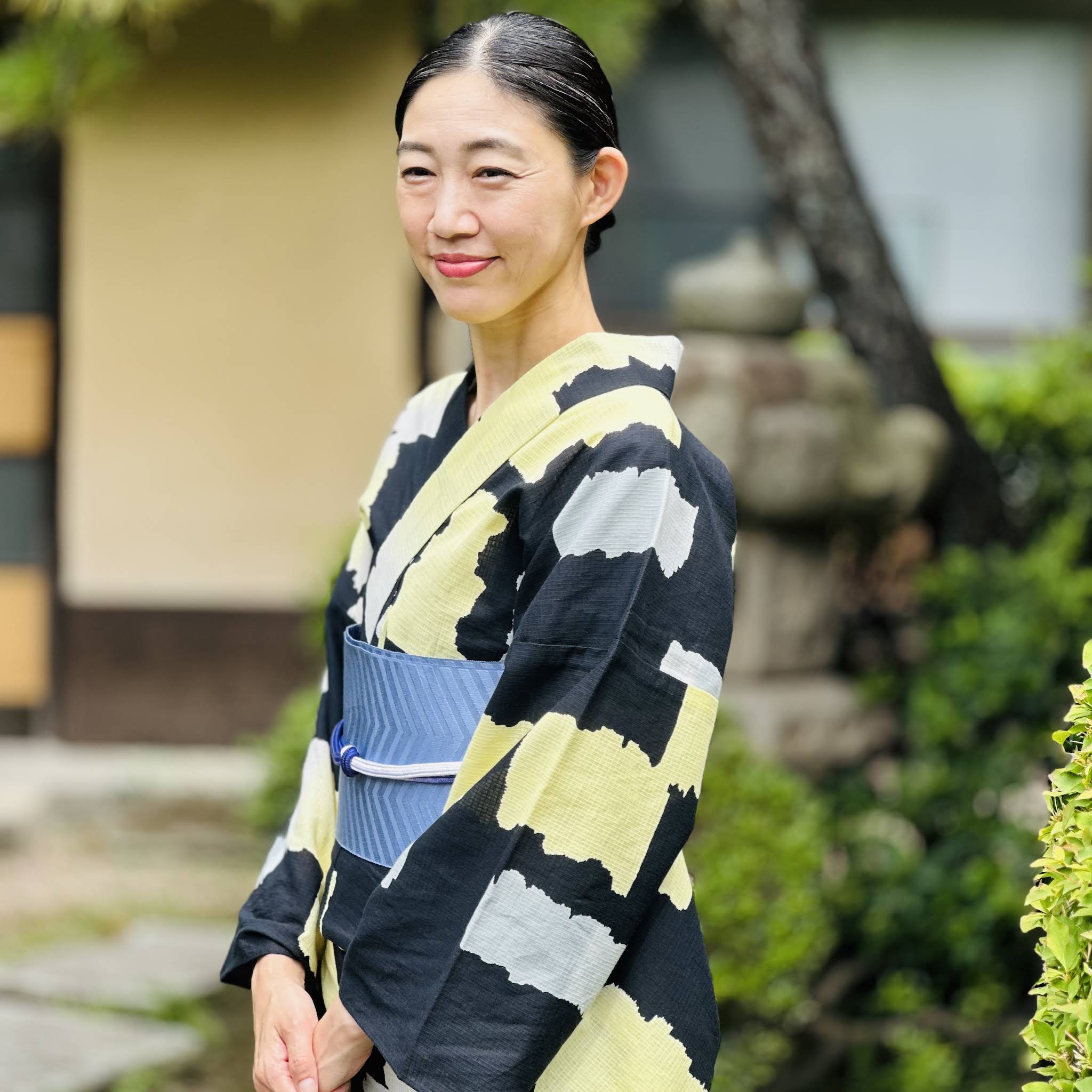 本手組細帯 風繭結 半幅帯　金糸 ブルー　組工房まえだ　 西陣　　 #4948 本手組細帯 風繭結 半幅帯 金糸 ブルー 組工房まえだ 西陣 #4948