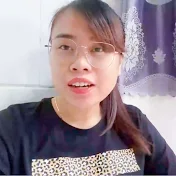 Cô giáo dạy vẽ tranh
