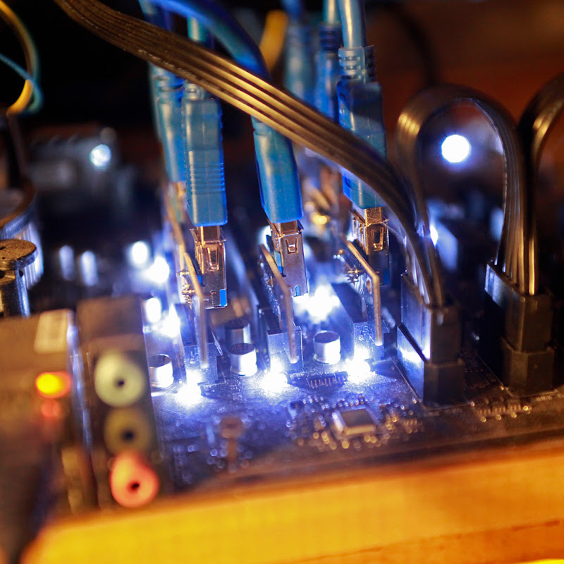 Jeanjean la bricole Logo