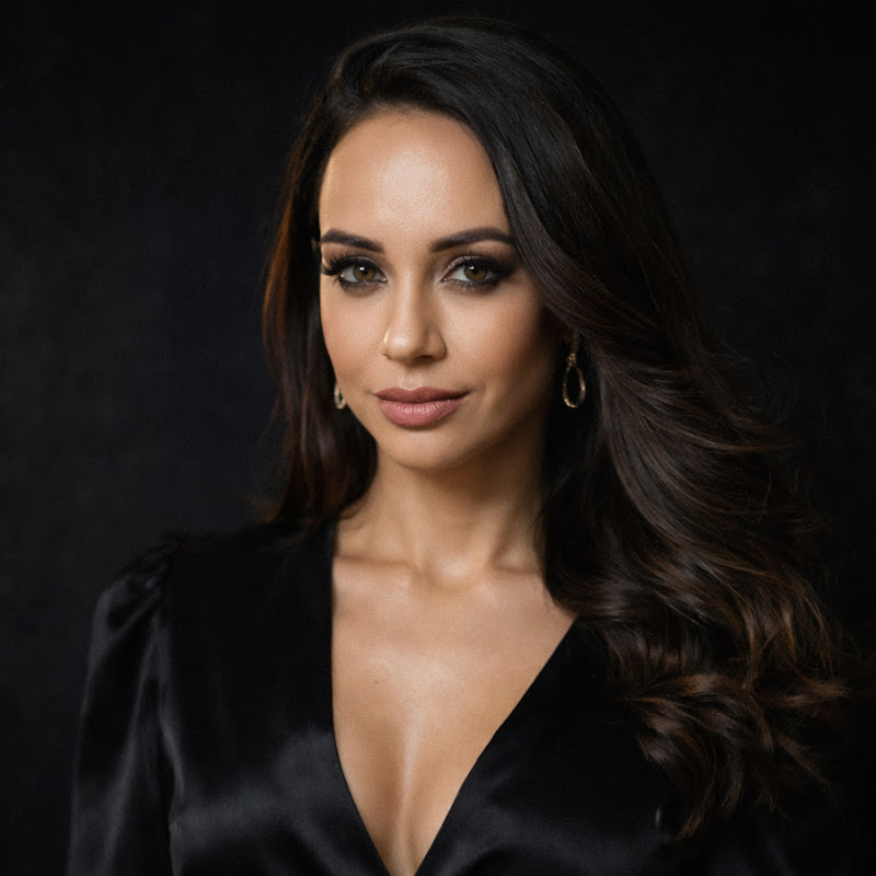 Universo Mirella Marques 